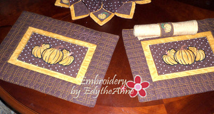 FALL/THANKSGIVING PLACEMAT  In The Hoop Machine Embroidery - Embroidery by EdytheAnne